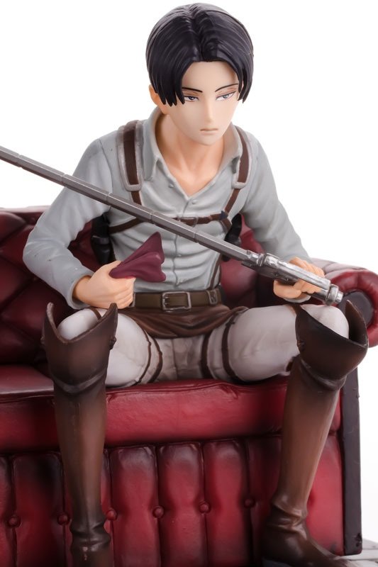 Attack On Titan: Levi Ichiban Kuji Jiyuu e no Shingeki Figure (2nd hand)