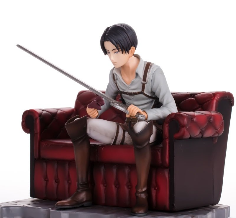 Attack On Titan: Levi Ichiban Kuji Jiyuu e no Shingeki Figure (2nd hand)