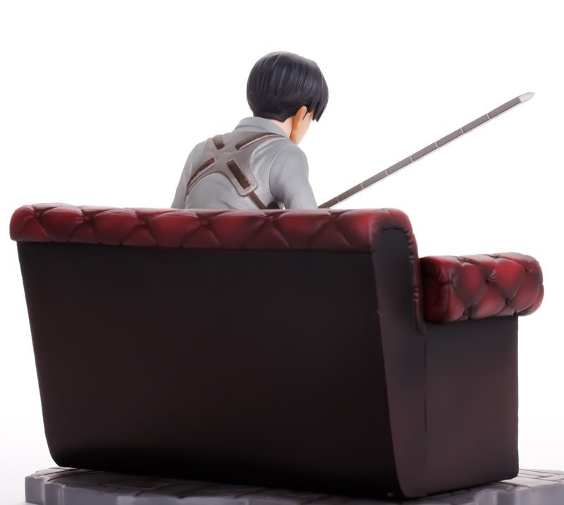 Attack On Titan: Levi Ichiban Kuji Jiyuu e no Shingeki Figure (2nd hand)