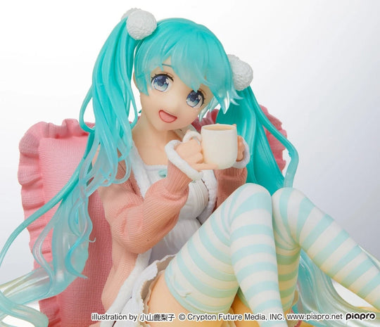 Vocaloid Hatsune Miku (Original Casual Wear Ver.) Figure