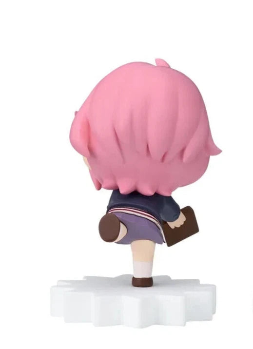 Dandadan: mOH!ment Minifigures - Aira Shiratori Figure