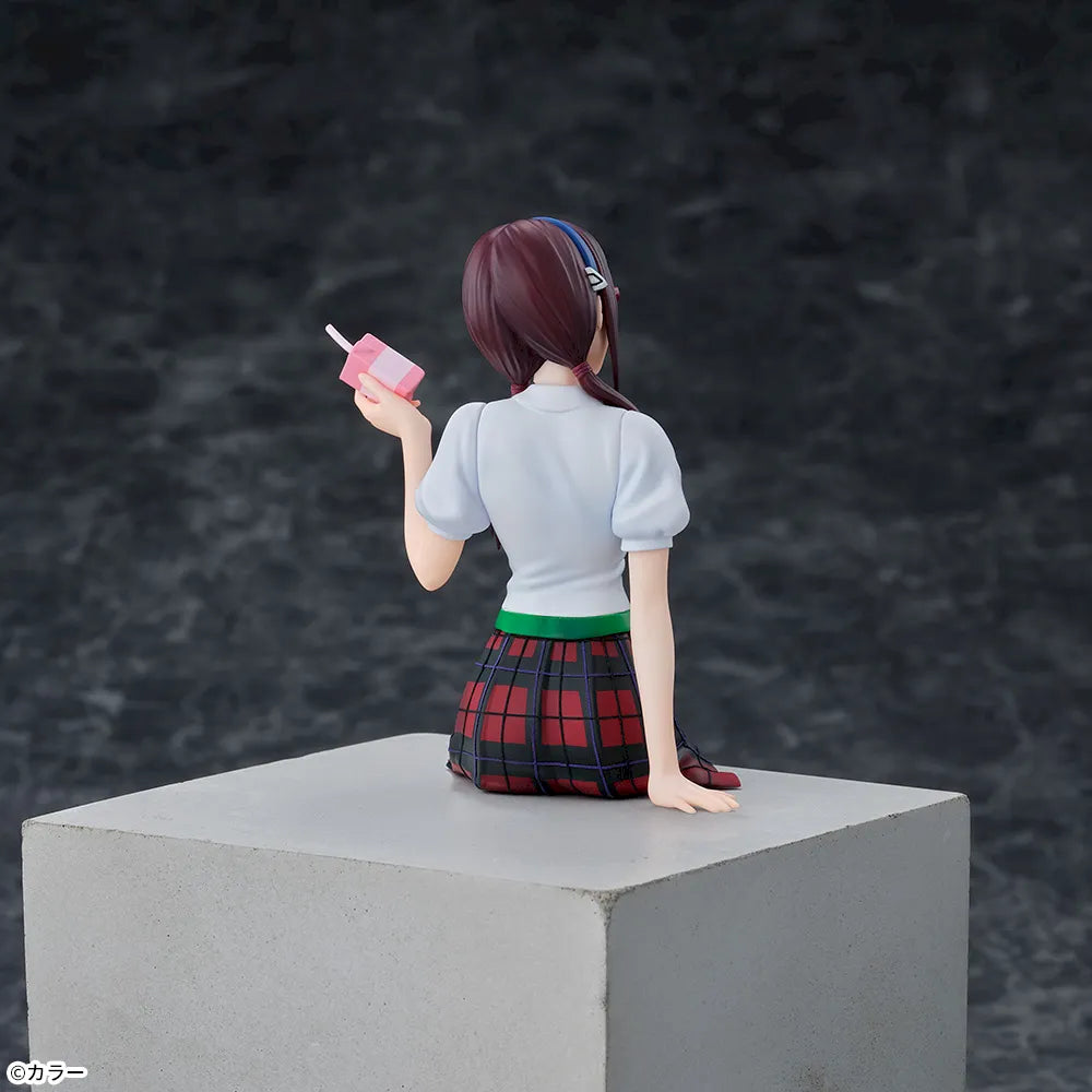Rebuild of Evangelion Mari Makinami Illustrious Premium Perching Figure