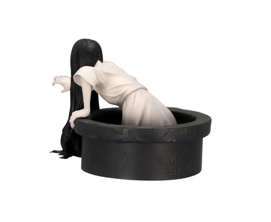 Sadako Noodle Stopper Figure