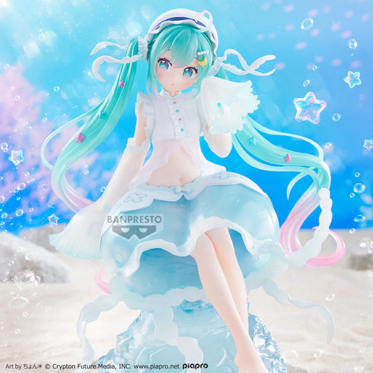 Vocaloid Banpresto Evolve Clearluxe Hatsune Miku (Jellyfish) Figure [Preorder]