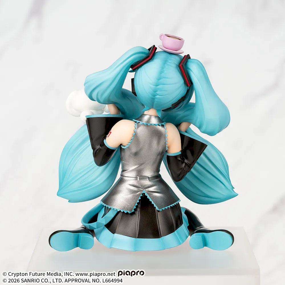 Hatsune Miku x Cinnamoroll: Fluffy Ver. Premium Chokonose Figure