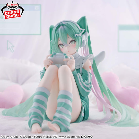 Vocaloid Holiday Memories Hatsune Miku (Game) Figure