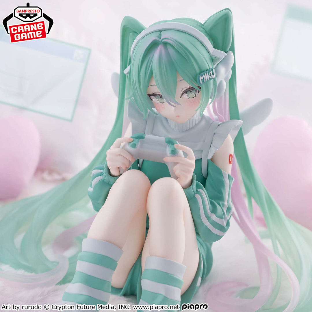 Vocaloid Holiday Memories Hatsune Miku (Game) Figure