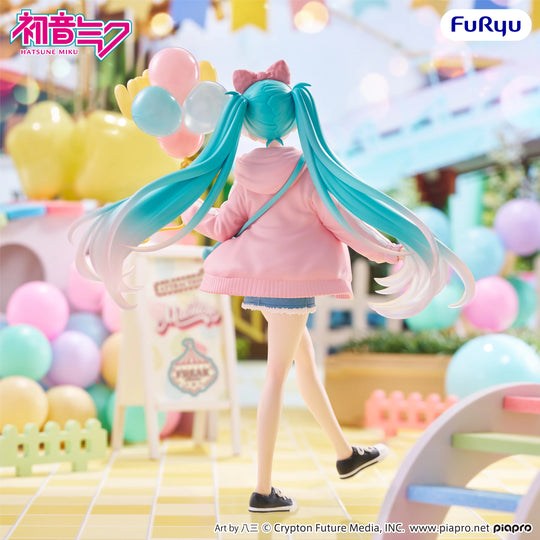 Vocaloid Muchute Hatsune Miku (Theme Park Date Ver.) Figure [Preorder]