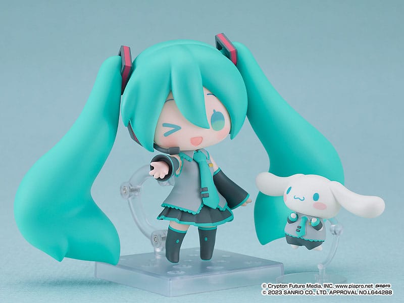 Hatsune Miku x Cinnamoroll Nendoroid Action Figure Collaboration Ver. 10 cm