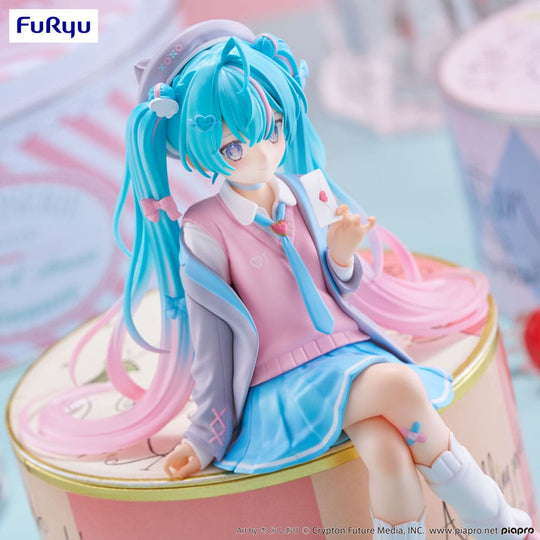 Hatsune Miku Noodle Stopper PVC Statue Love Blazer 13 cm