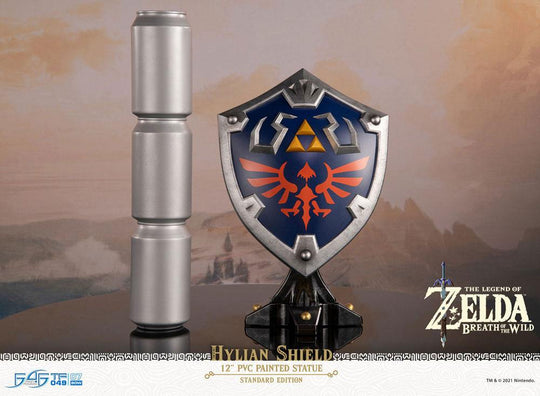 The Legend of Zelda Breath of the Wild PVC Statue Hylian Shield Standard Edition 29 cm (Damaged Packaging)