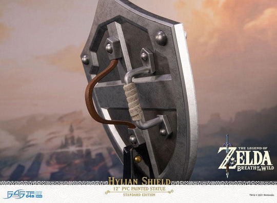 The Legend of Zelda Breath of the Wild PVC Statue Hylian Shield Standard Edition 29 cm (Damaged Packaging)