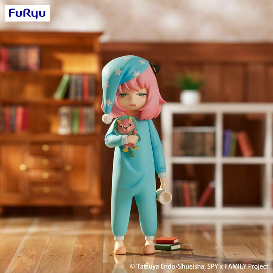 Spy x Family Exceed Creative PVC Statue Anya Forger Sleepwear 16 cm