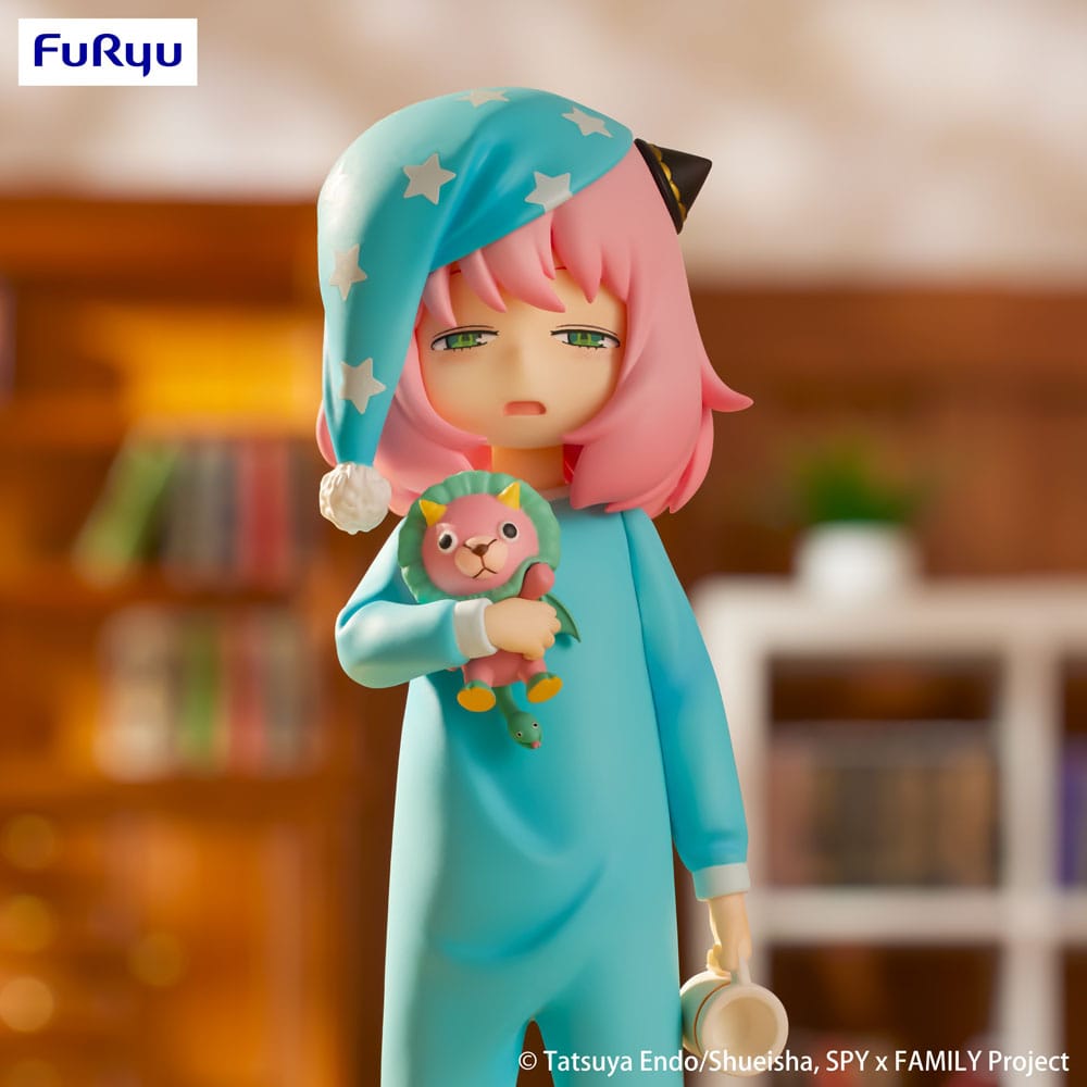 Spy x Family Exceed Creative PVC Statue Anya Forger Sleepwear 16 cm