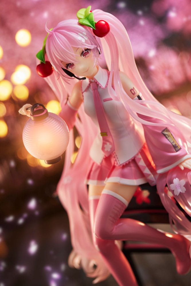 Hatsune Miku AMP PVC Statue Statue Sakura Miku Lantern Ver. Reissue 20 cm