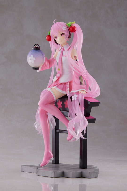 Hatsune Miku AMP PVC Statue Statue Sakura Miku Lantern Ver. Reissue 20 cm