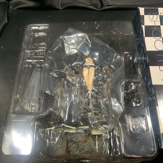 Black Rock Shooter -animation version- 1/8 scale figure (2nd Hand)